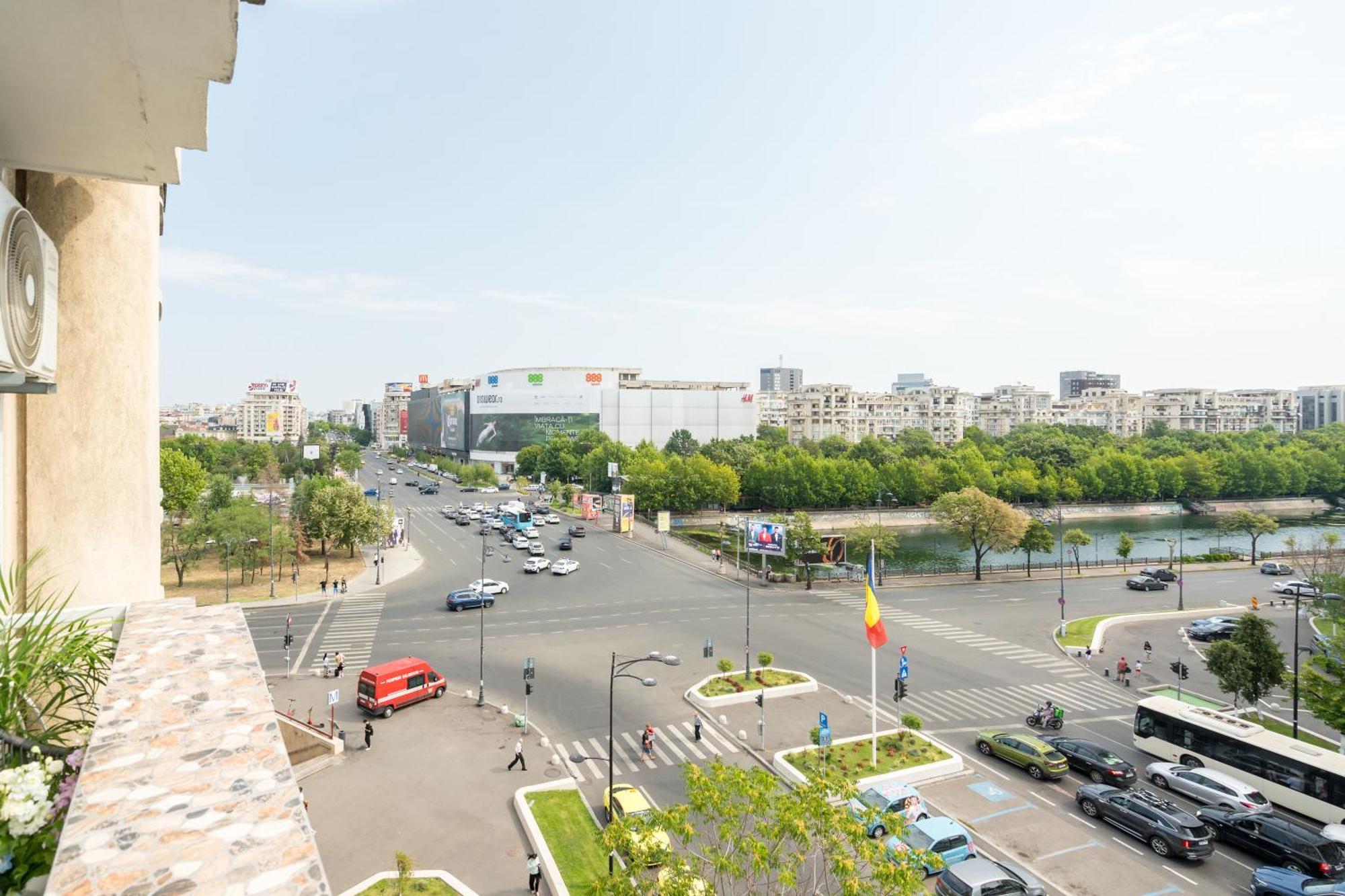 Big Central Apartment - 3Br - Piata Unirii Βουκουρέστι Εξωτερικό φωτογραφία