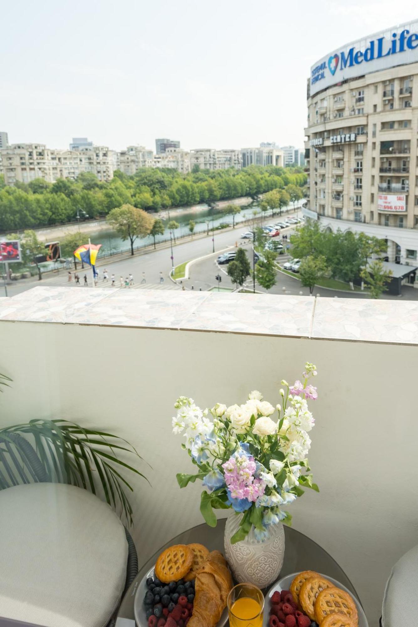Big Central Apartment - 3Br - Piata Unirii Βουκουρέστι Εξωτερικό φωτογραφία